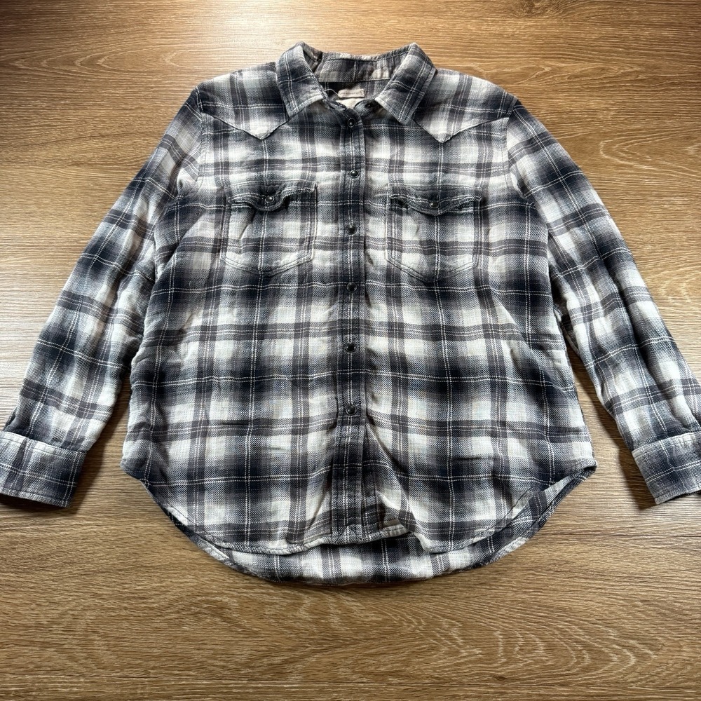 American Eagle Shirt Women's S Gray Plaid Casual Flannel Ahh-Mazingly Soft Cozy